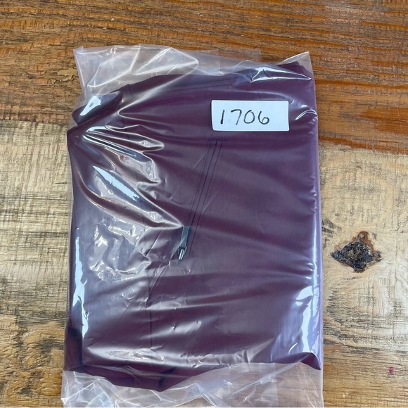 Ann Taylor Petite womens 4 Straight Leg Pants Curvy burgundy - Picture 10 of 10